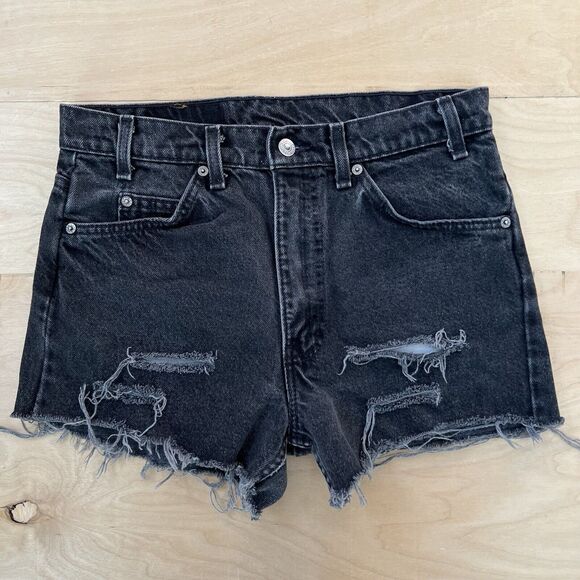 Vintage Levis 505 Shorts Women's 31 Black 80s Denim Made in USA Jorts Summer - Picture 3 of 9